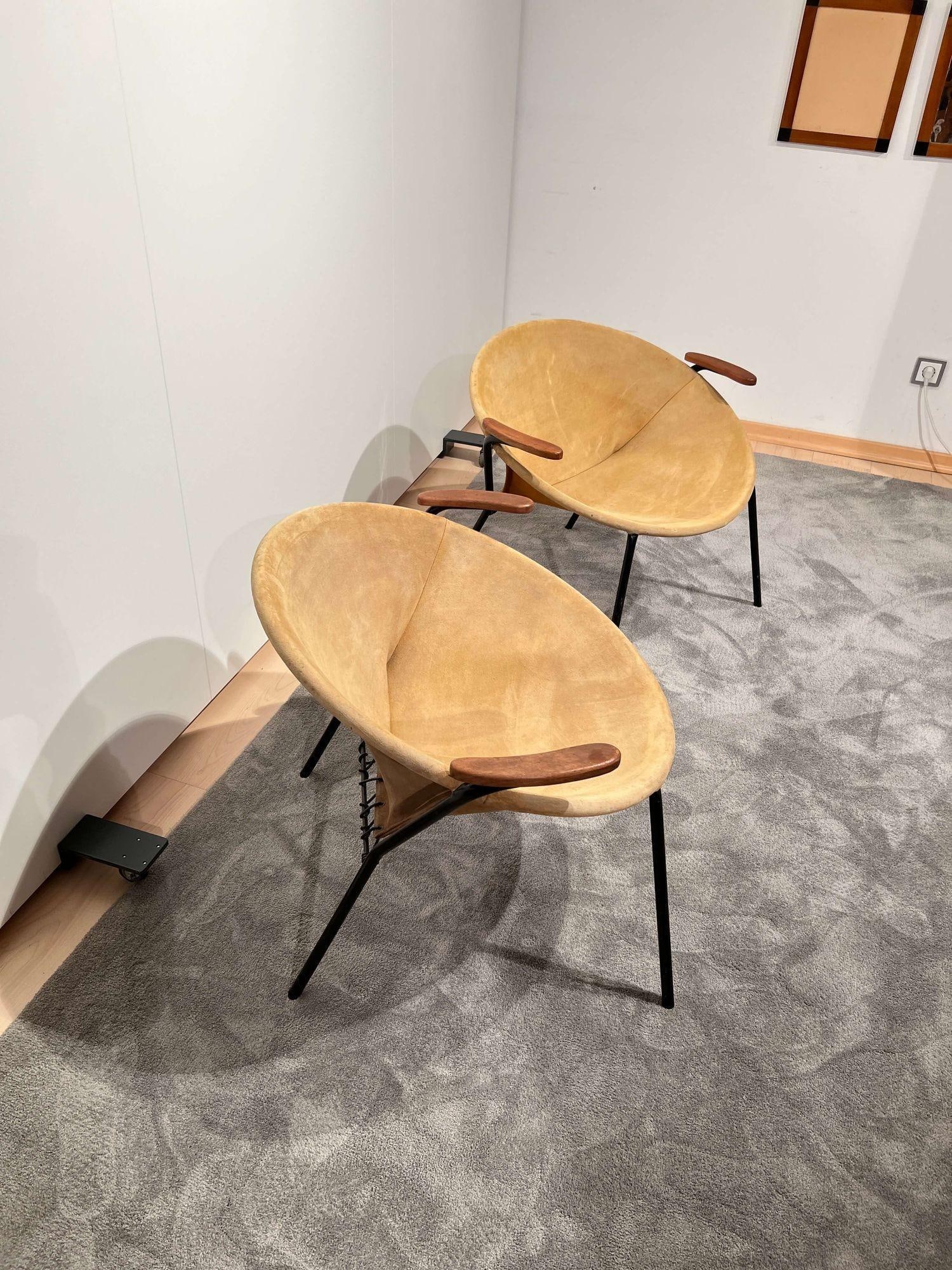 Set of Suede Balloon Chairs attributed to Hans Olsen - 3