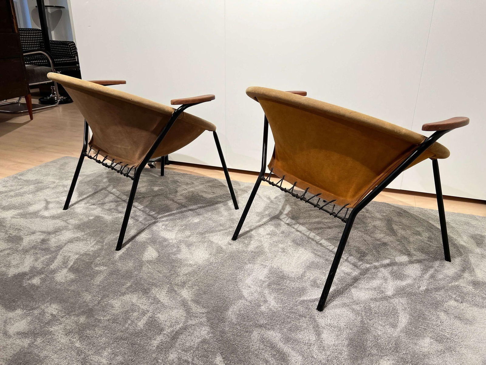 Set of Suede Balloon Chairs attributed to Hans Olsen - 6