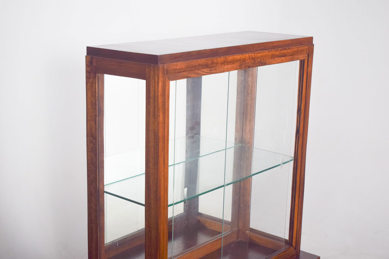 Art Deco Showcase in Walnut, 1930s - 2