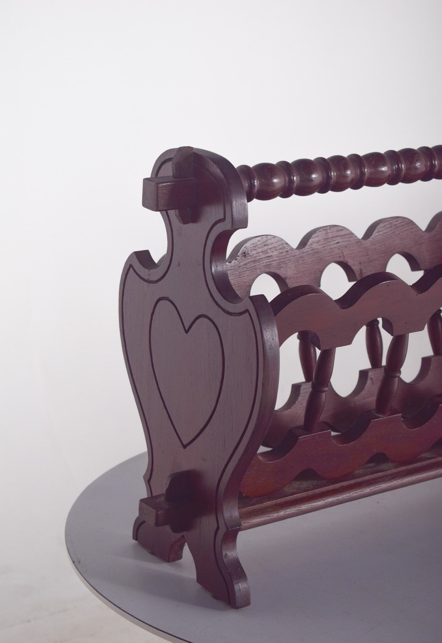 Antique Rustic Oak Magazine Rack, 1890s - 3