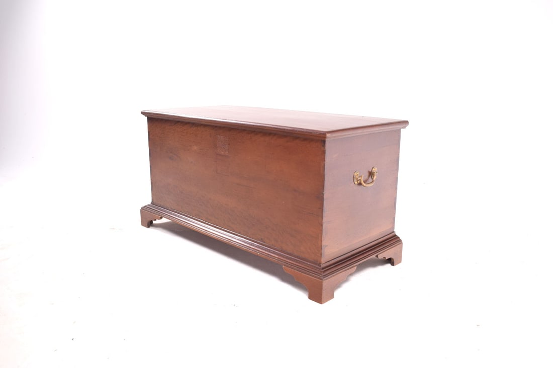 Antique Wood Trunk with Metal Handles, 1890s - 3