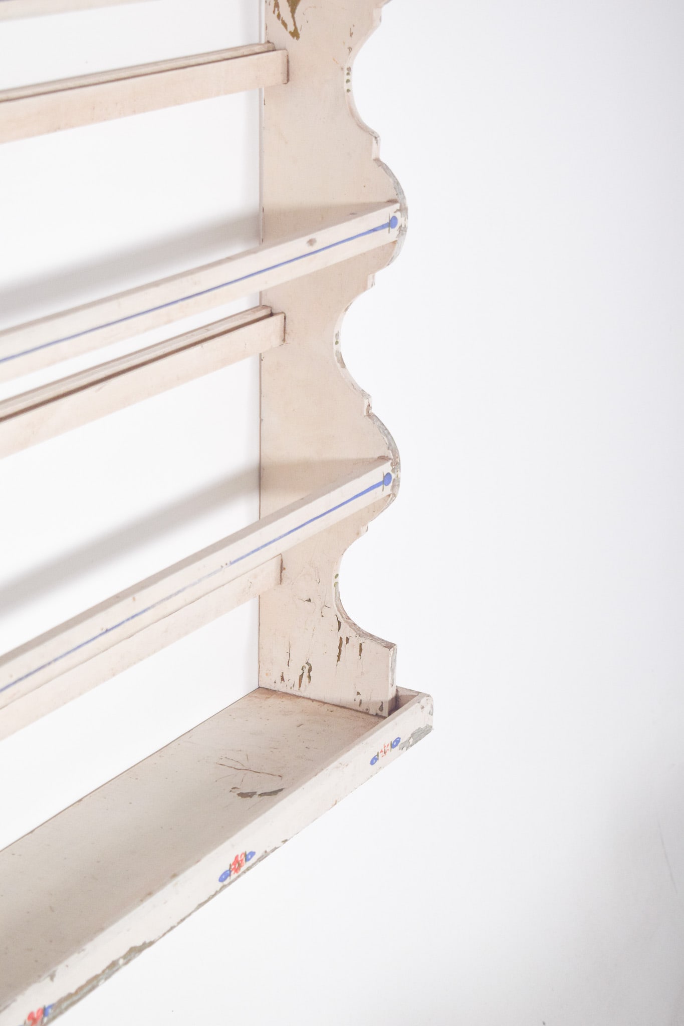 Portuguese Painted Wooden Plate Rack, 1950 - 8