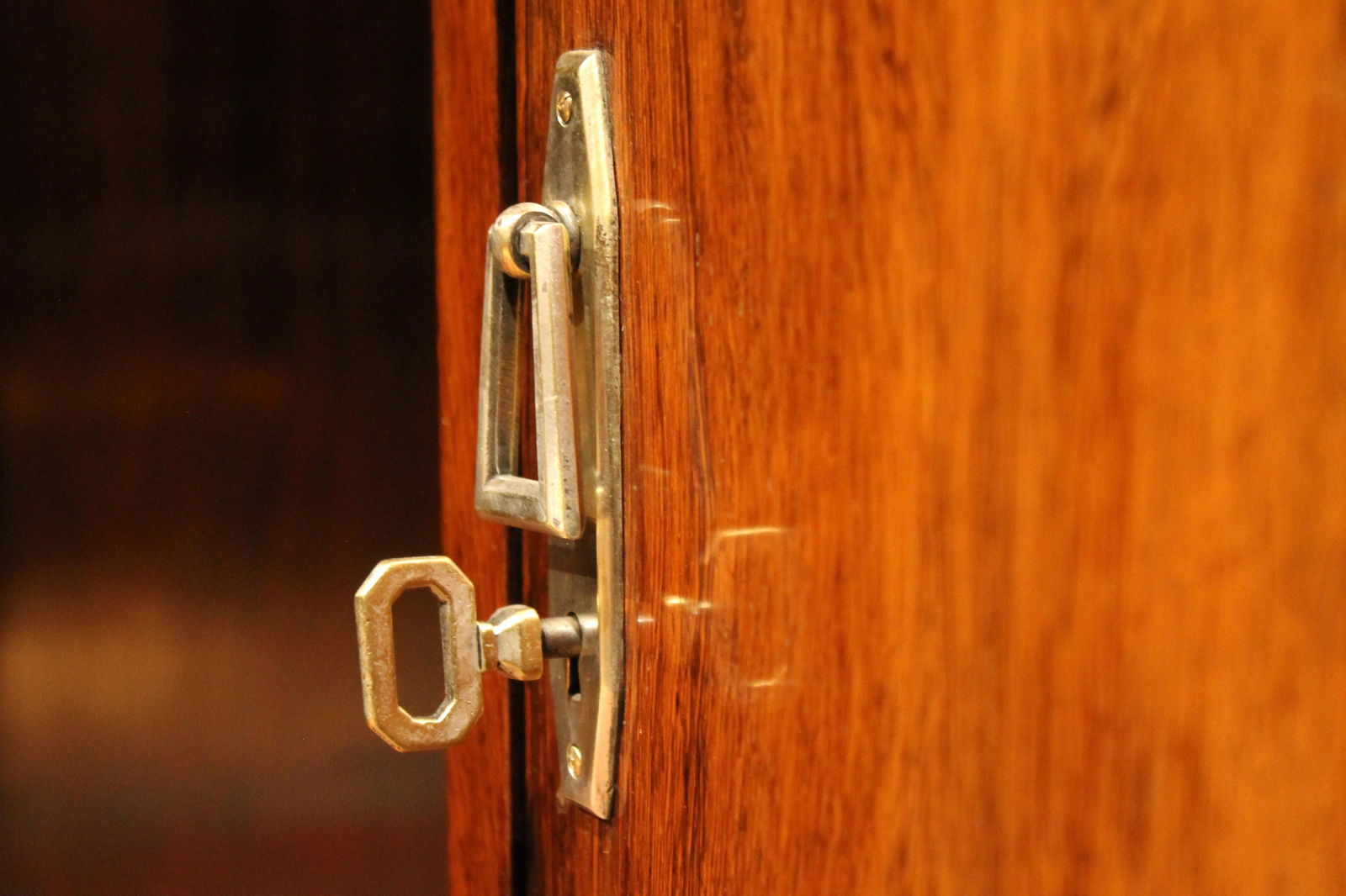 Art Deco Veneer Writing Desk or Vanity Table, 1920s - 13