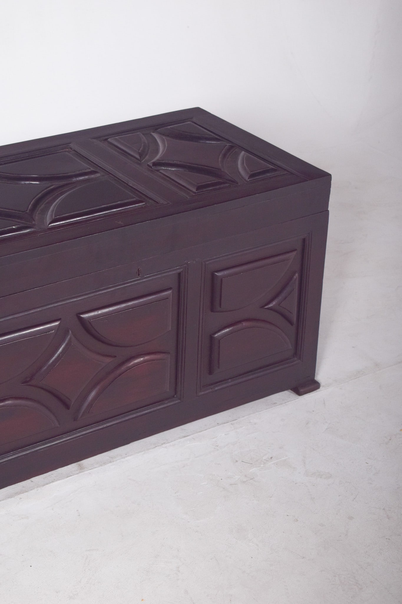 Portuguese Padded Pine Chest, 1890s - 7