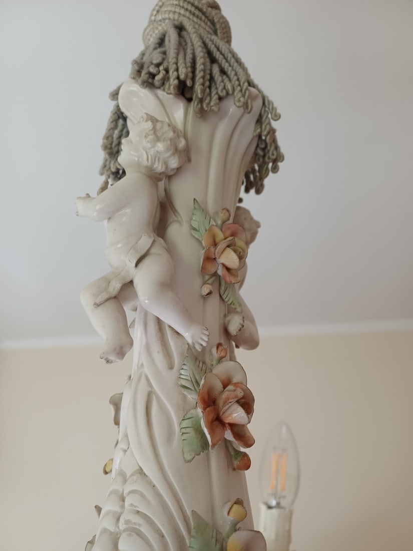 Chandelier in White Capodimonte Porcelain, 1950s - 2