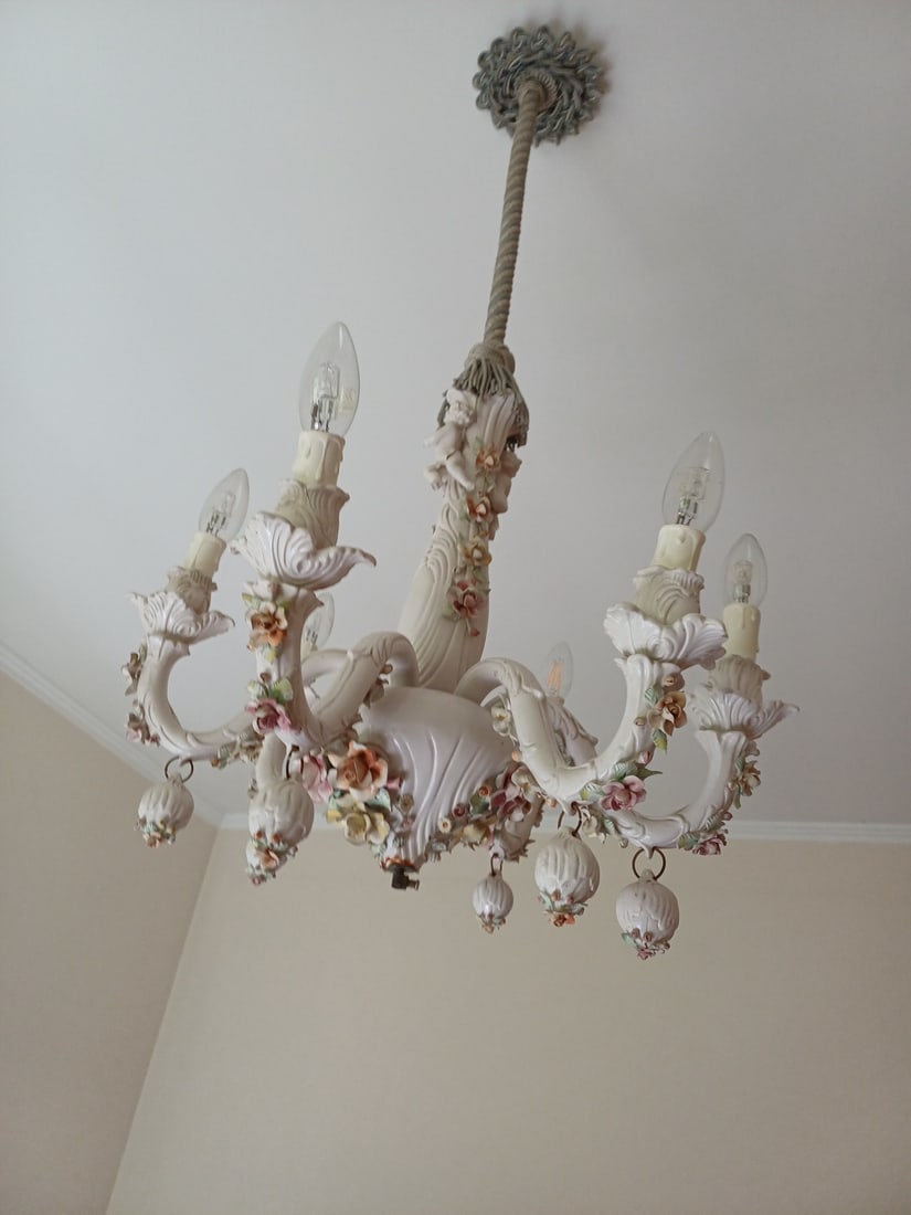 Chandelier in White Capodimonte Porcelain, 1950s - 5