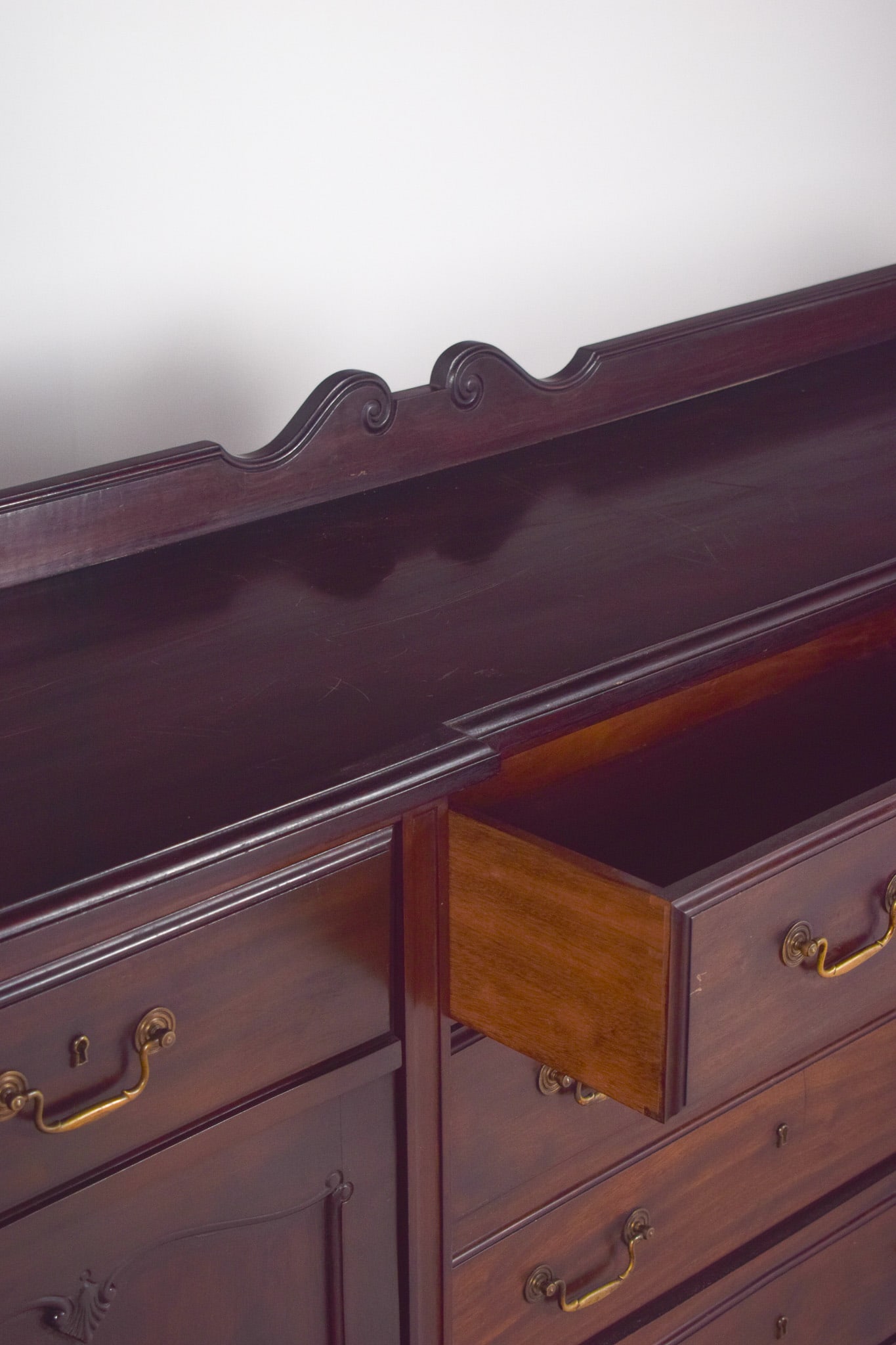 English Vanity Unit with Small Mahogany Top, 1920s - 9
