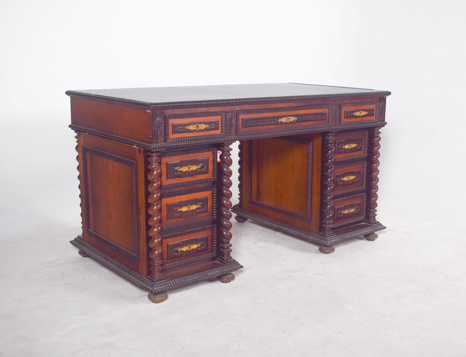 Antique Portuguese Twisted and Shaken Desk - 4