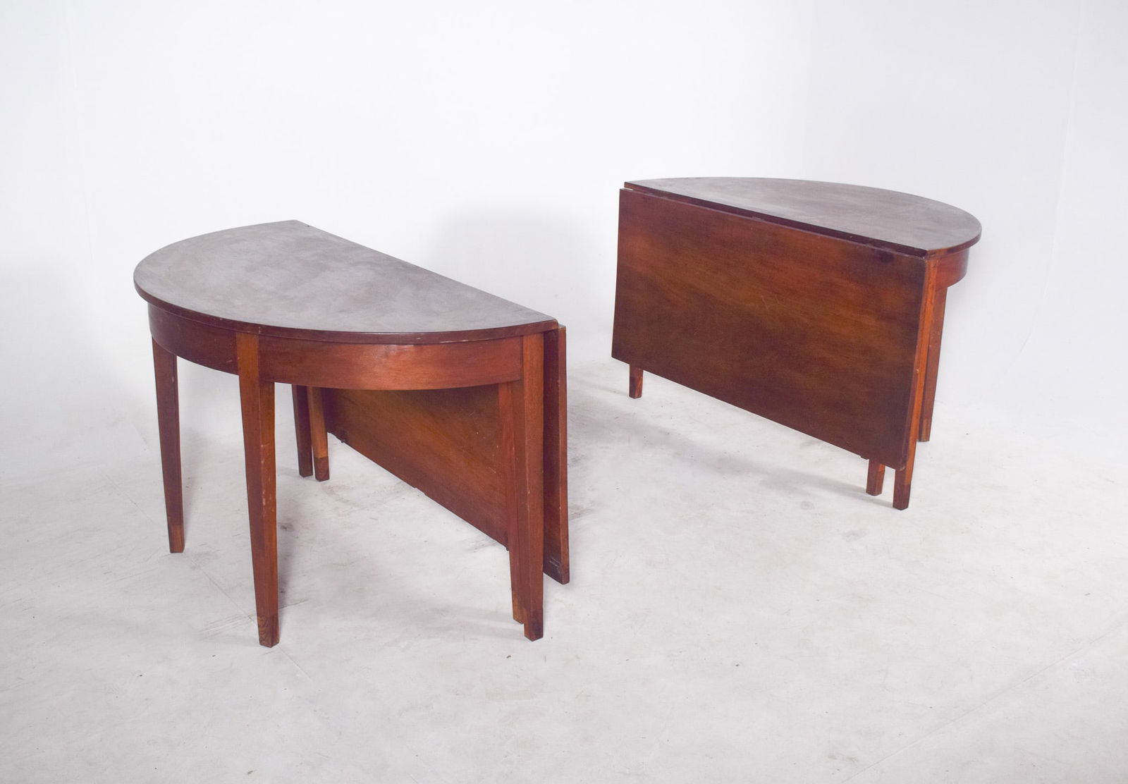 Portuguese Extendable D. Maria Dining Table - 7