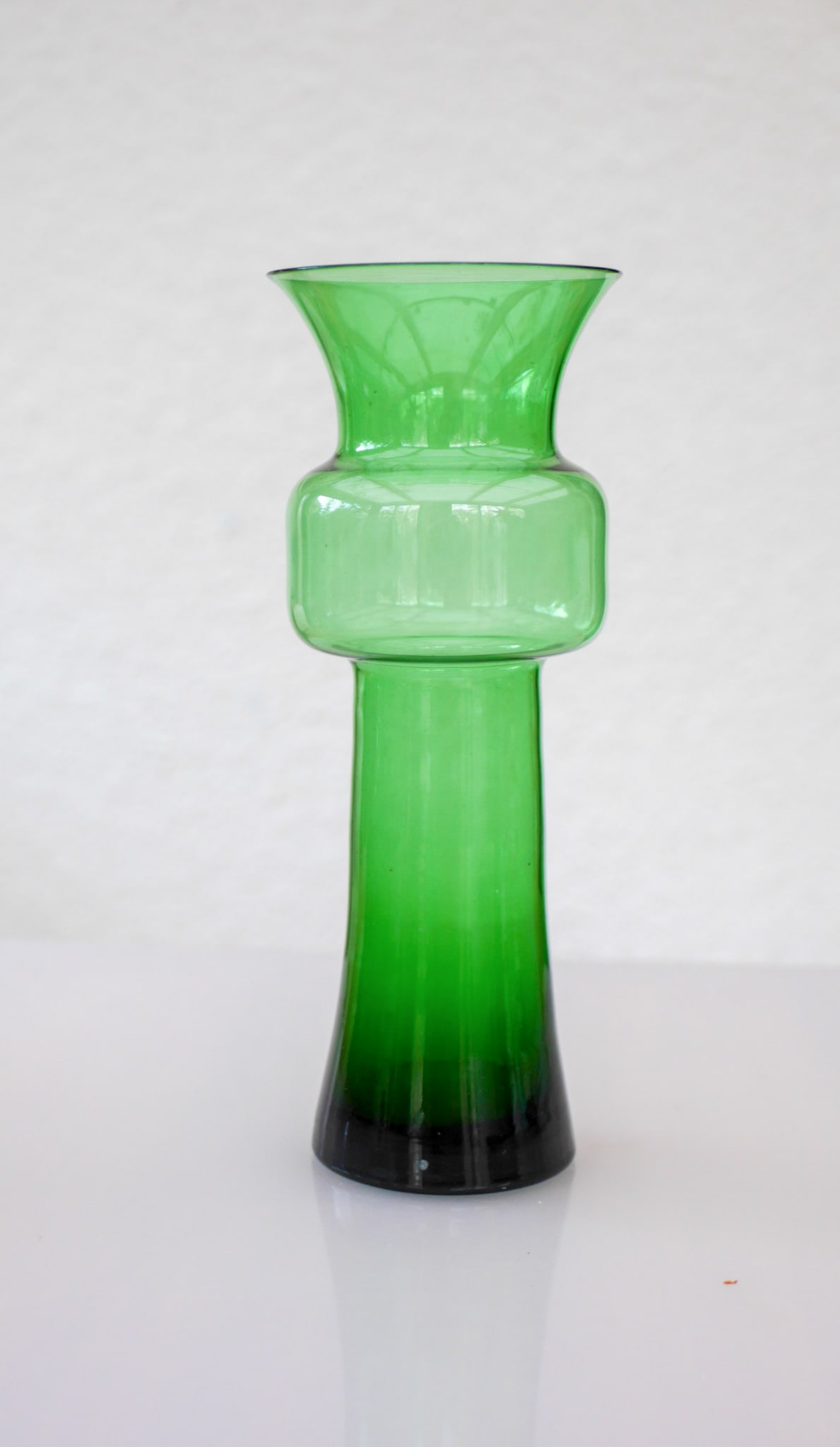 Large Green Tang-Li Vase by Morales Schildt for Kosta - 16
