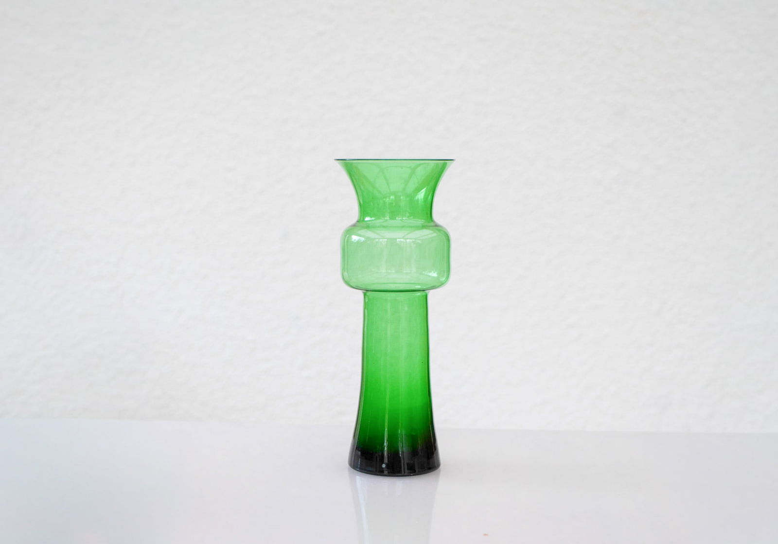 Large Green Tang-Li Vase by Morales Schildt for Kosta - 4