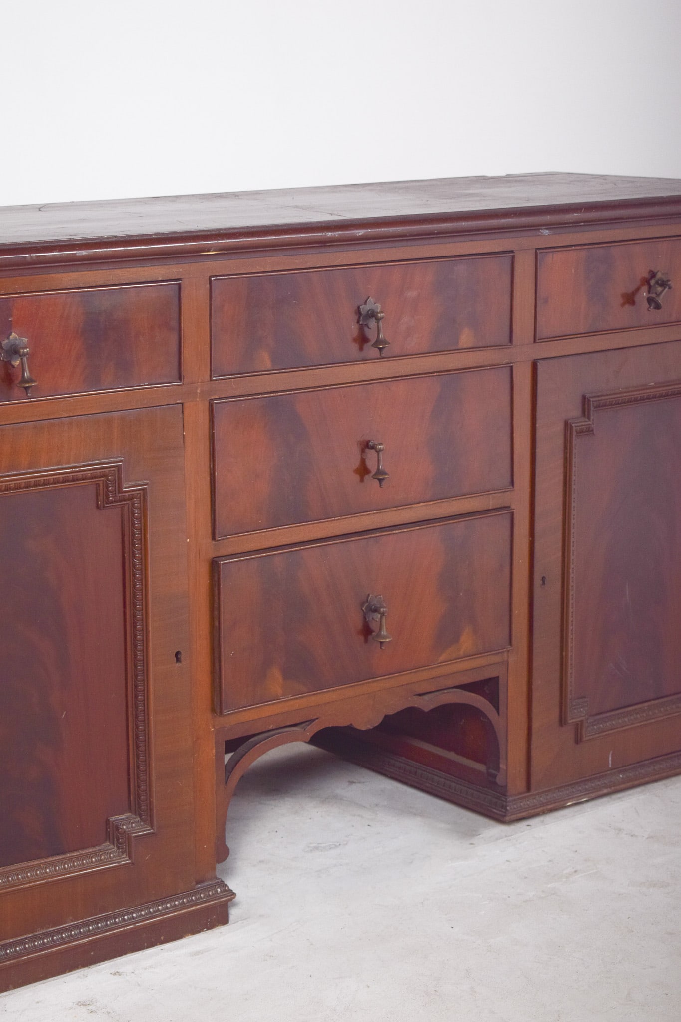 Antique Sideboard with Two Doors and Five Drawers - 6