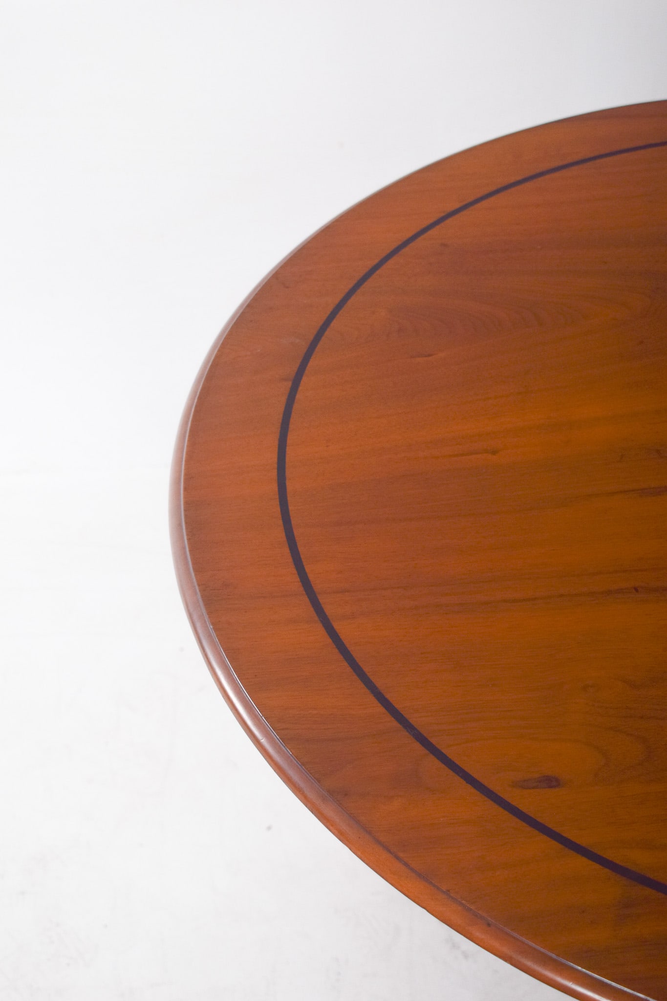 English Round Tea Table in Walnut, 1920s - 3