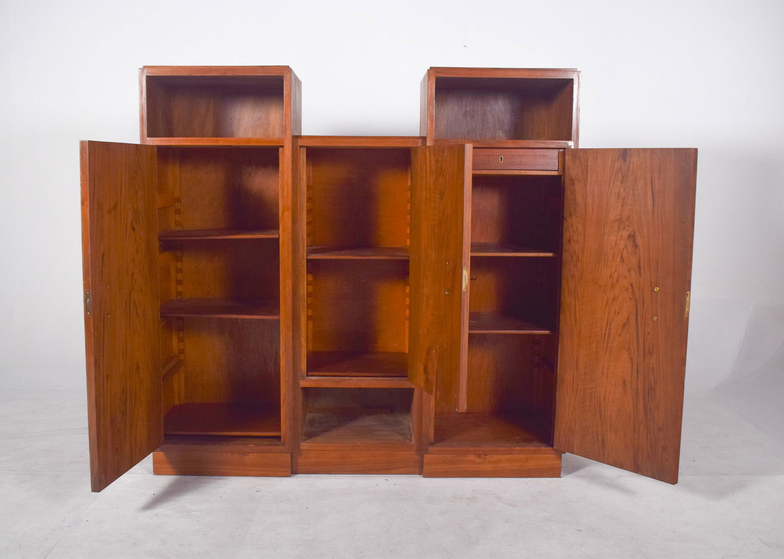 3-Door Bookcase, 1920s - 8