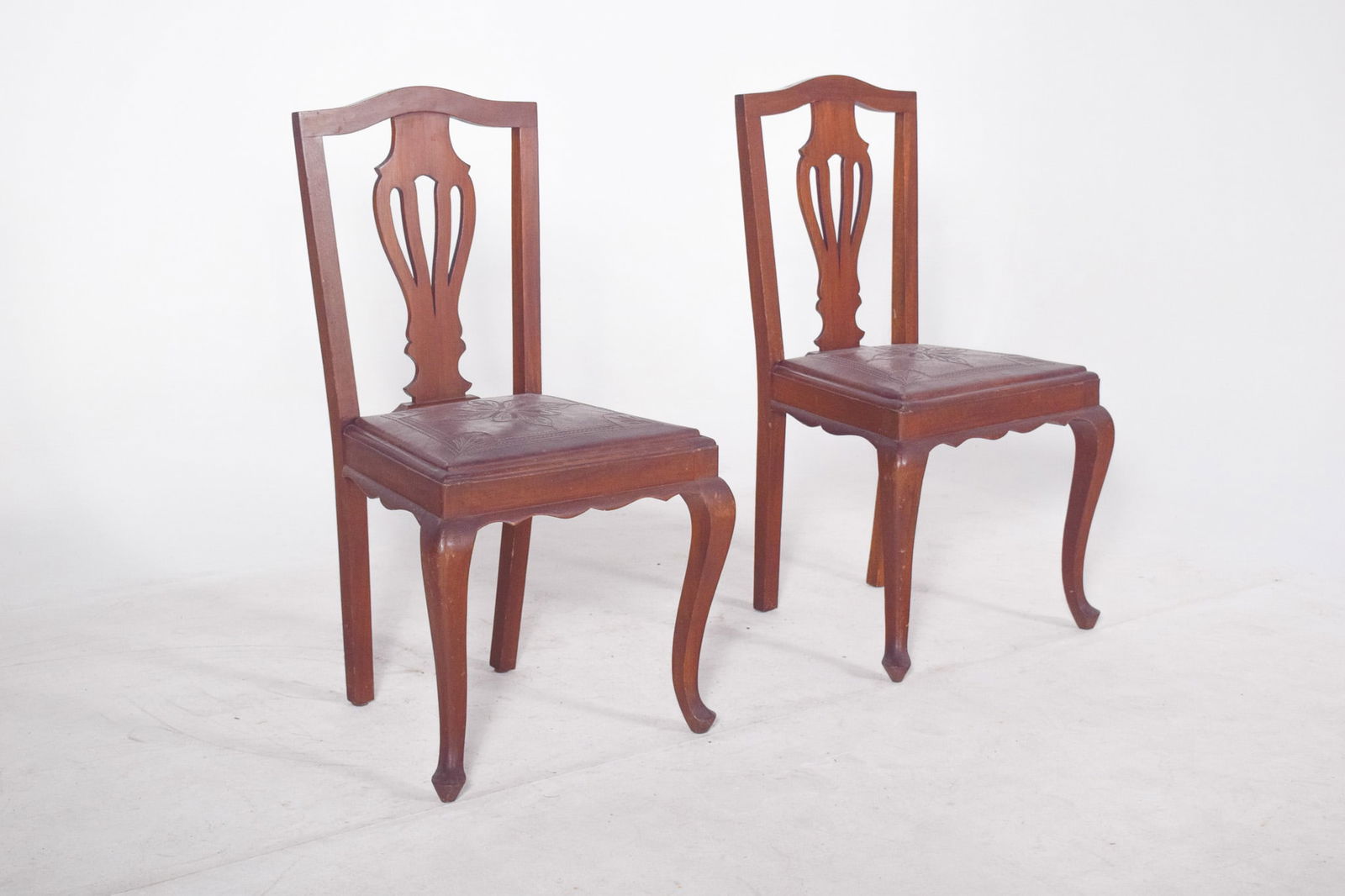 Chairs with Embossed Leather Seats, 1950s, Set of 2 - 2