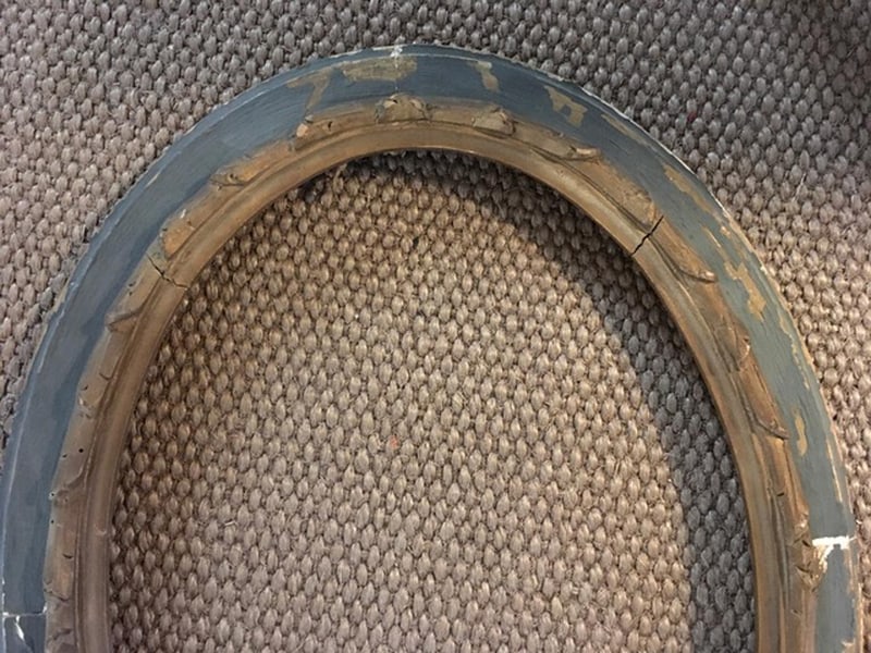 Neoclassical Oval Grey and Gold Wood Frame, Italy - 17