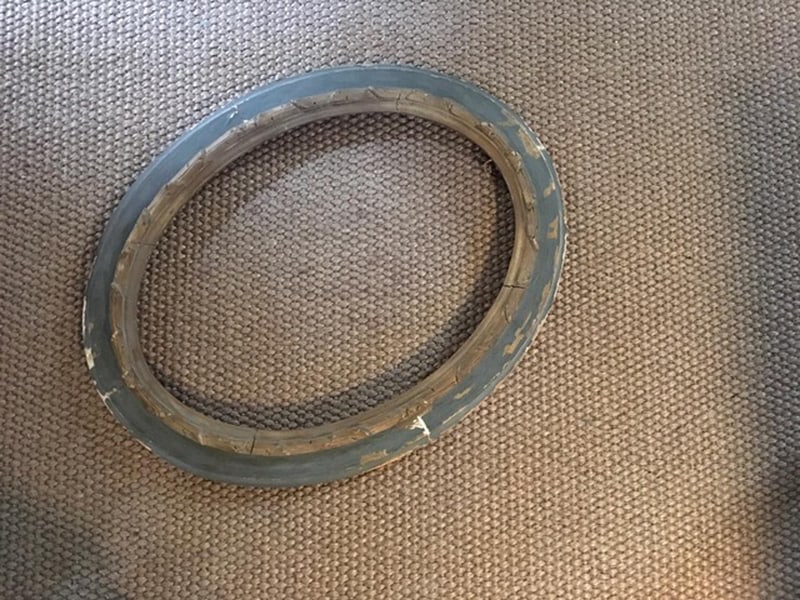 Neoclassical Oval Grey and Gold Wood Frame, Italy - 5