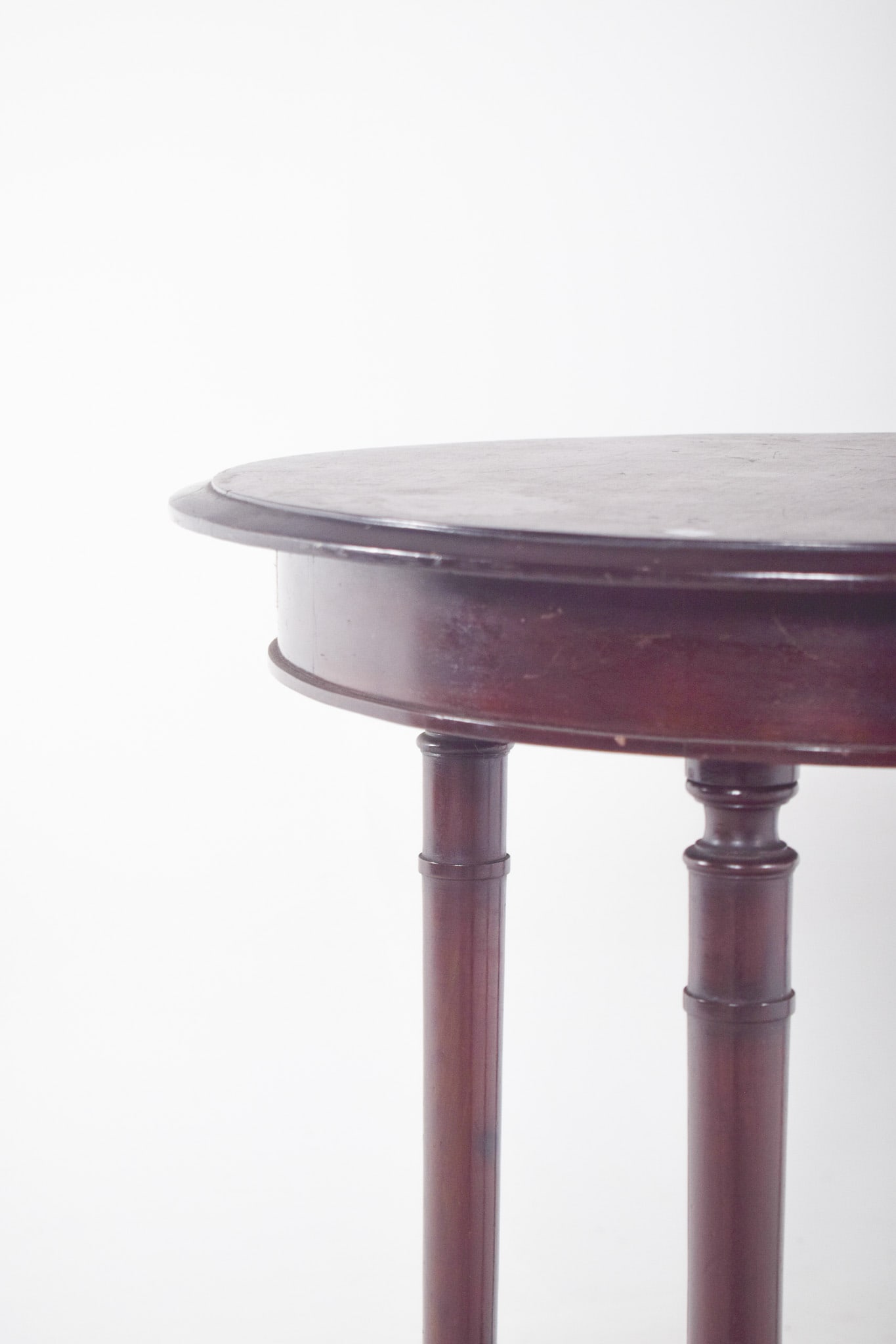 English Round Wood Coffee Table, 1890s - 5