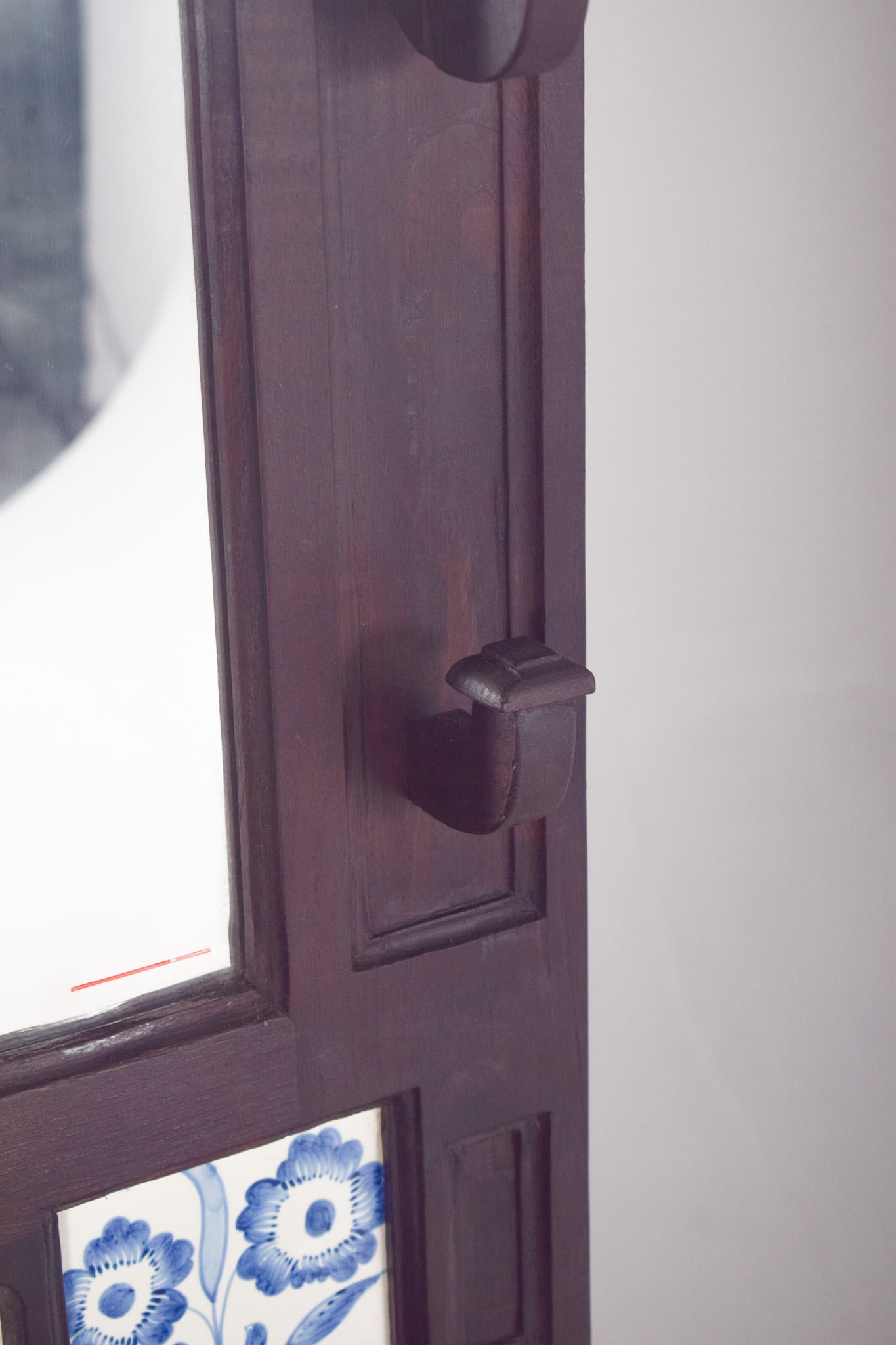 Portuguese Coat Rack with Tiles and Mirror, 1920s - 4