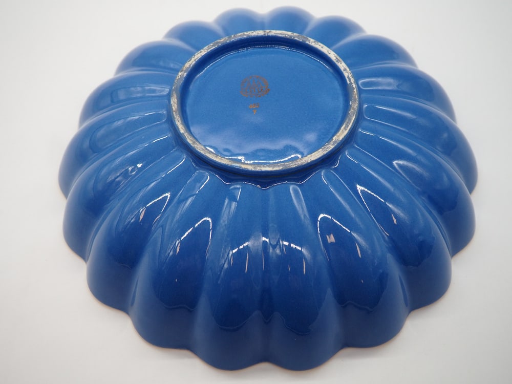 Sapphire Bowl with Fish by Arthur Percy, Set of 2 - 13