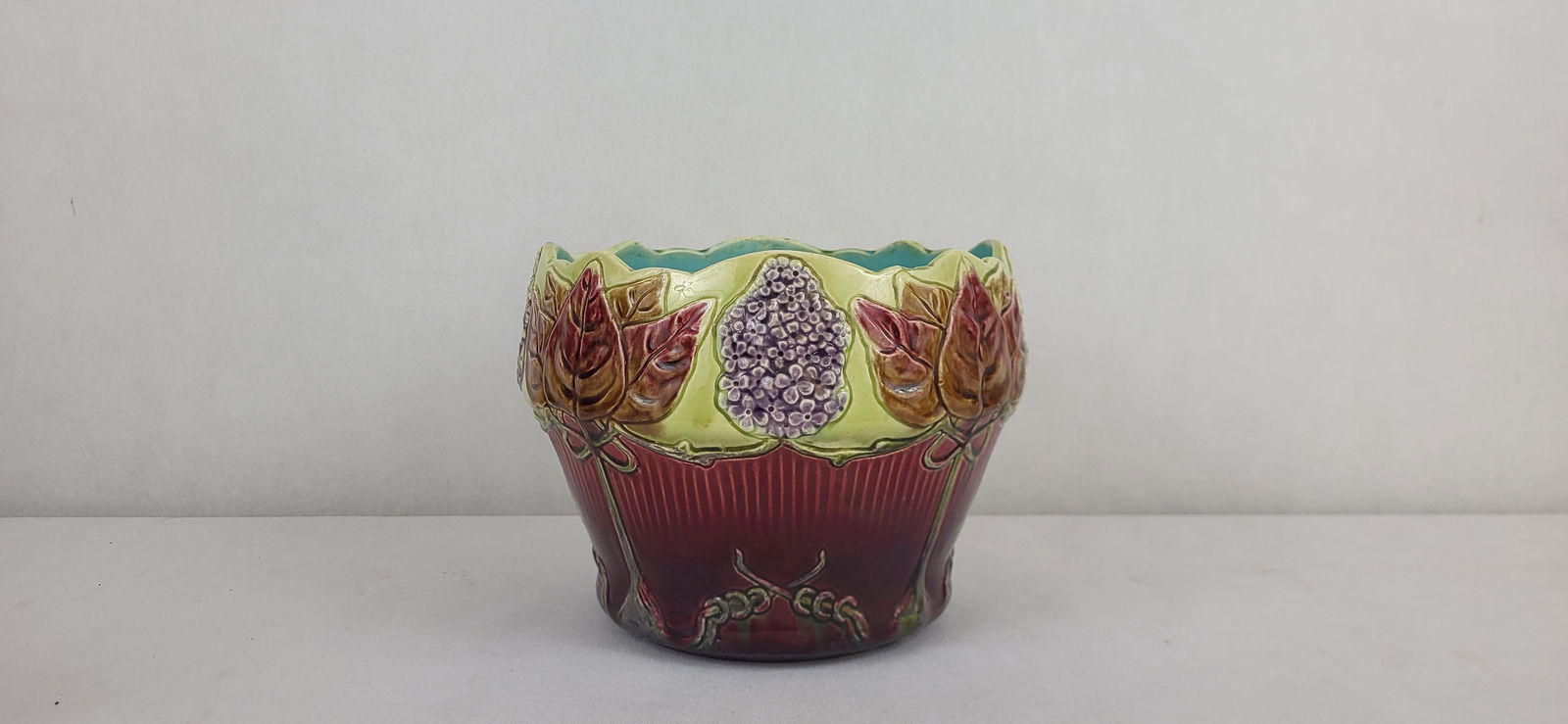 Art Nouveau Slip Planter, 1890s - 5