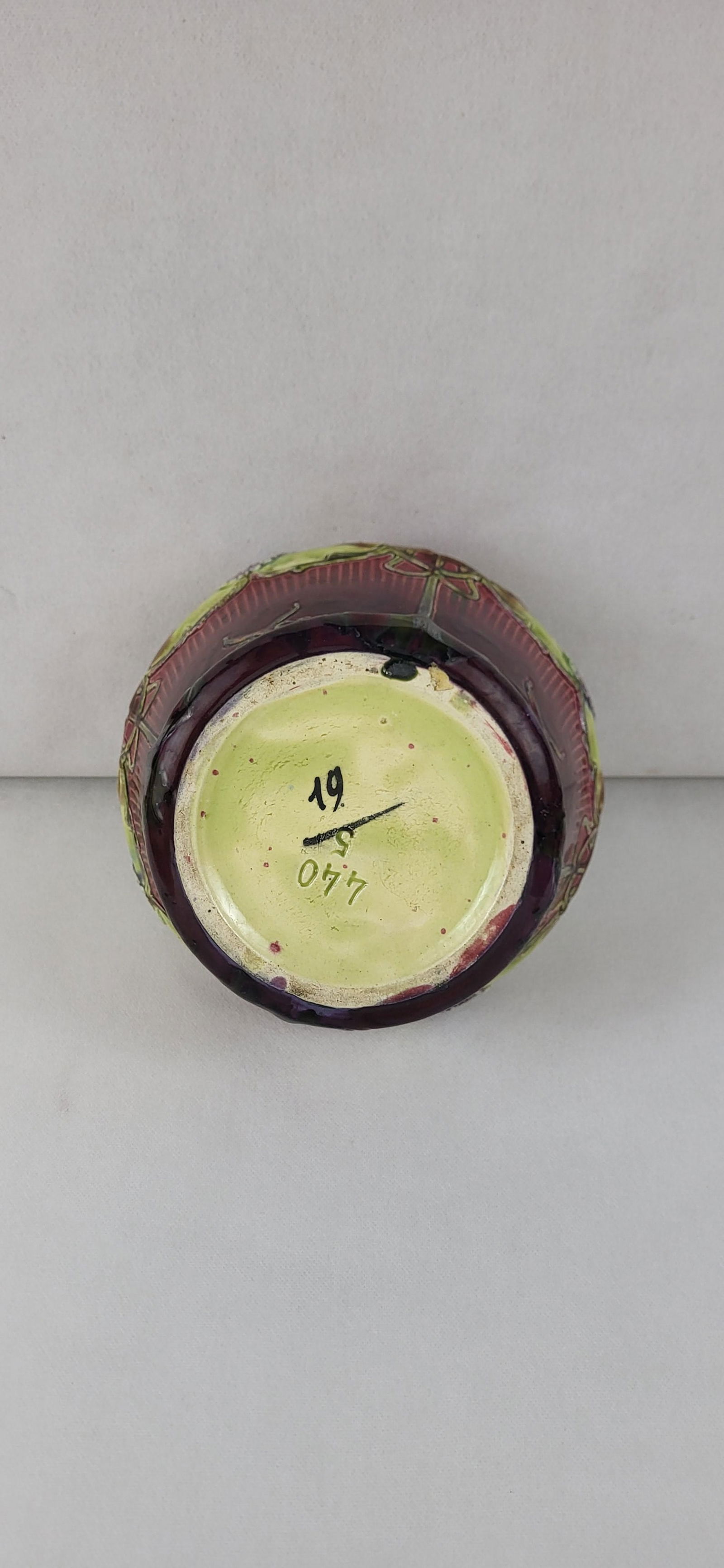 Art Nouveau Slip Planter, 1890s - 7