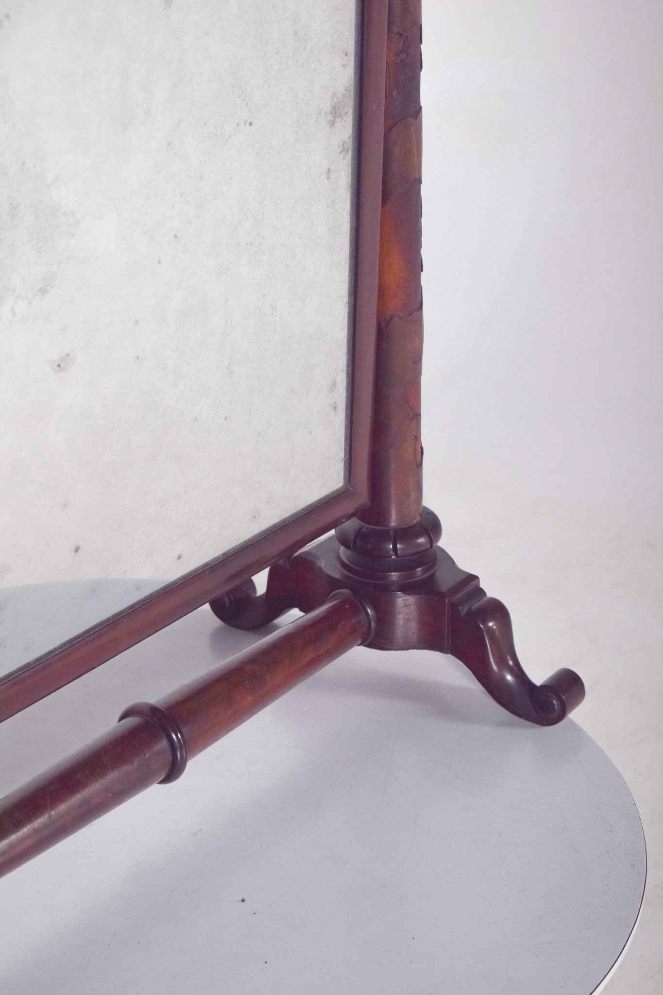 English Dressing Table Mirror with Turnings - 5