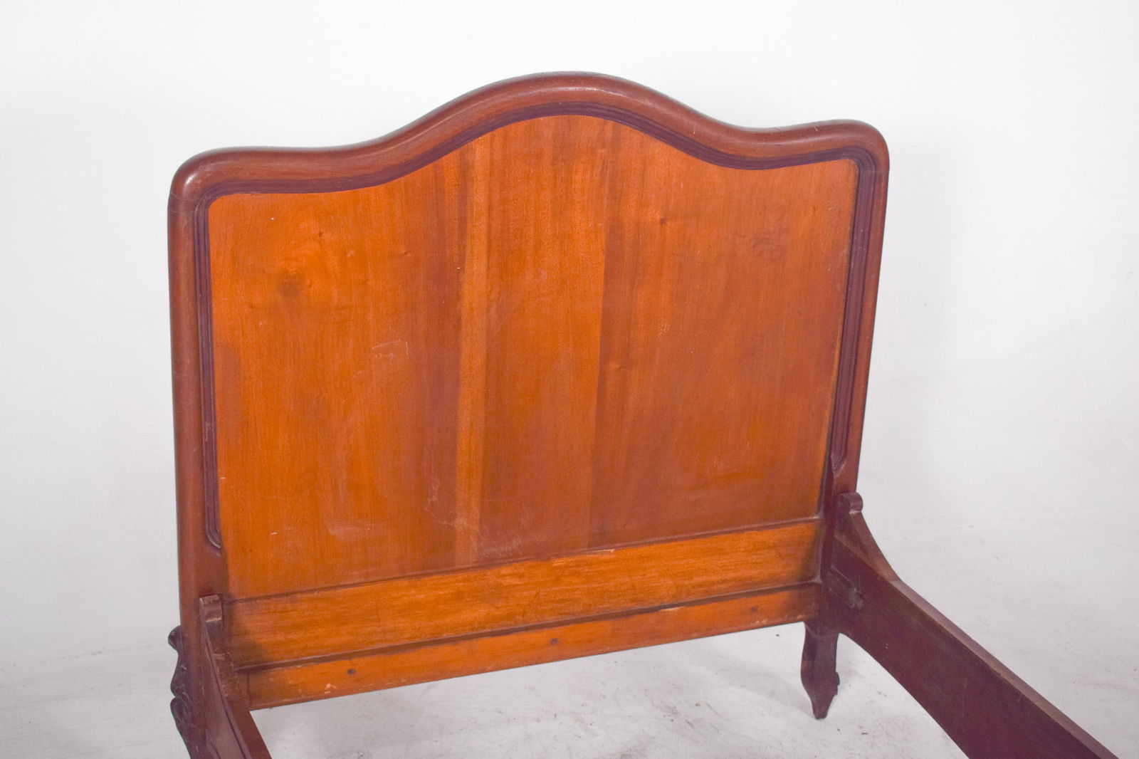 Louis XV Style Mahogany Veneered Bed, 1890 - 7