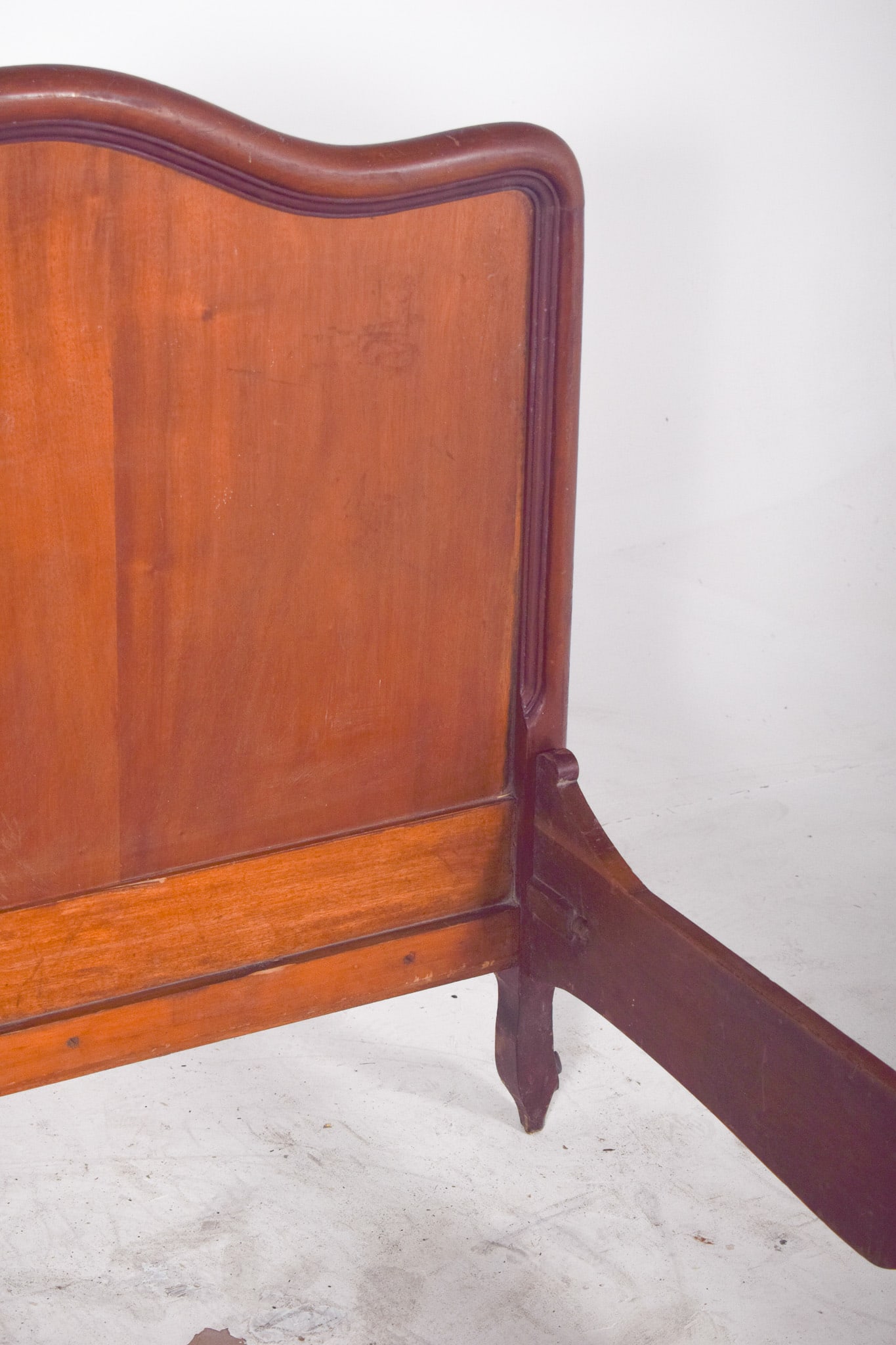 Louis XV Style Mahogany Veneered Bed, 1890 - 8