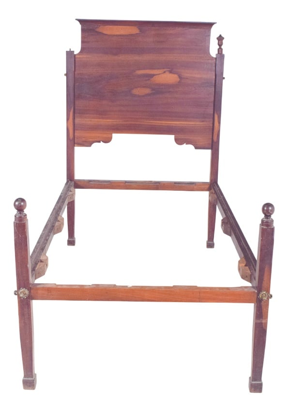 Portuguese Rosewood Double Bed, 1890: This refined double bed is a beautiful example of Portuguese 19th-century furniture in the D. Maria style. Made from solid rosewood, it showcases the richness and depth of the wood’s natural