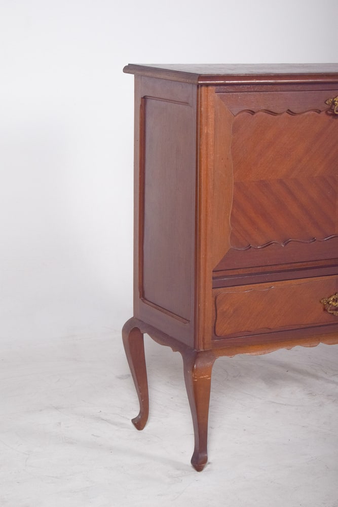 Portuguese Queen Anne Bar Cabinet - 2