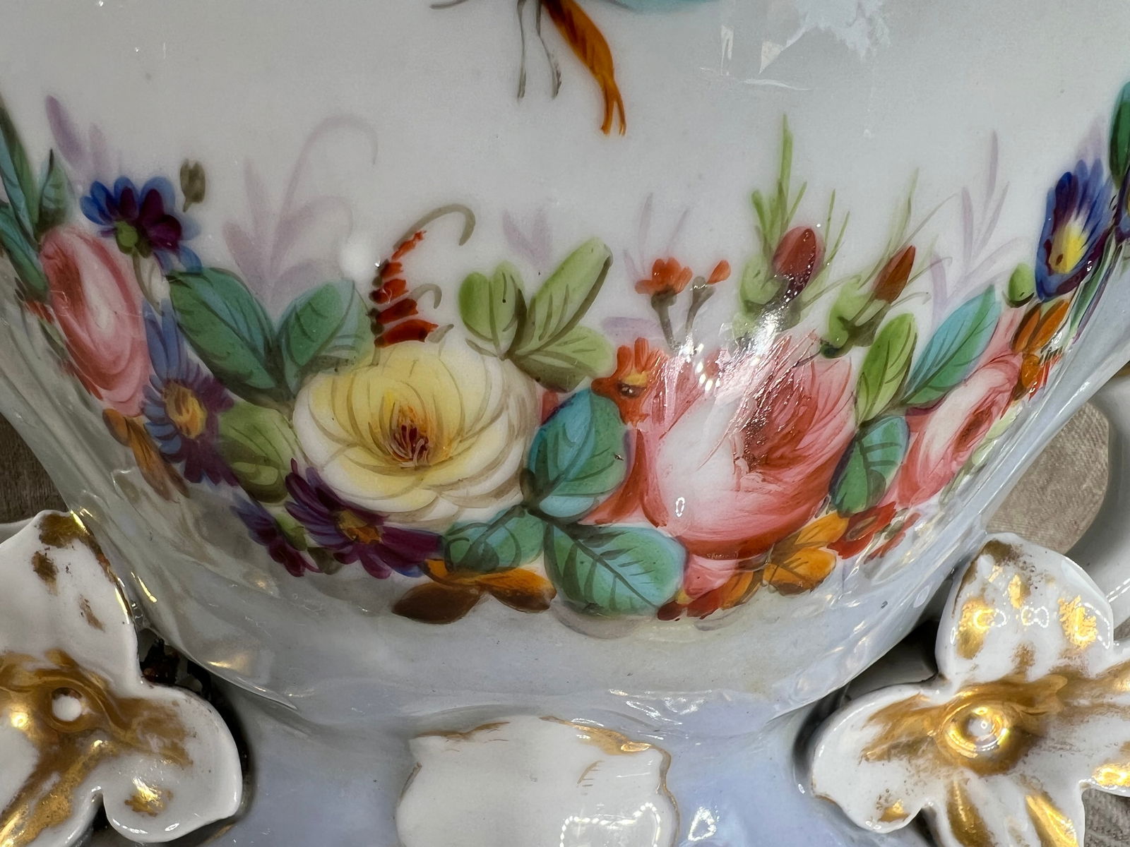 Large Antique Slip Groom Vase - 5