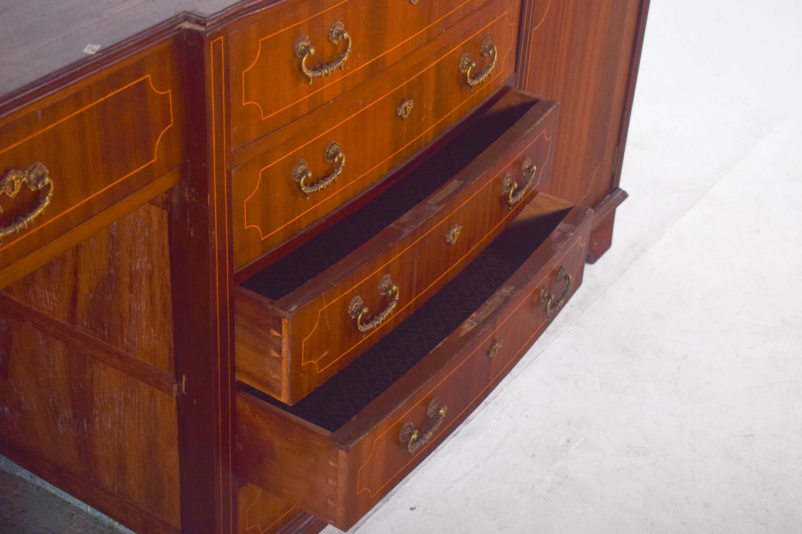 Vintage English Sideboard with Marquetry Work, 1920s - 8