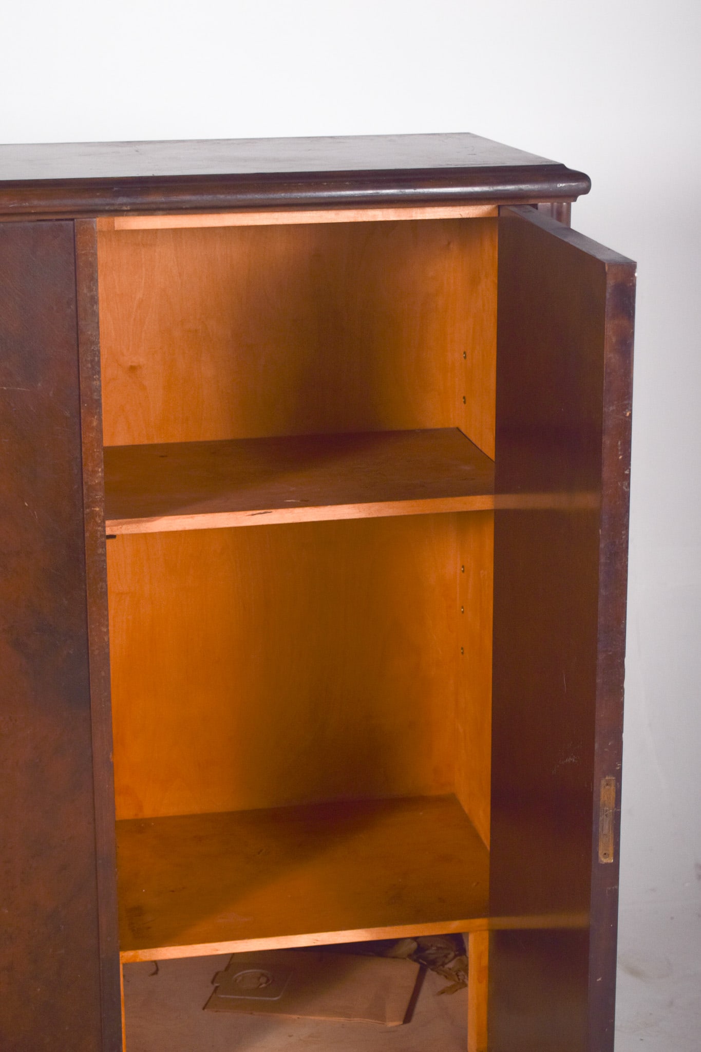 Antique English Sideboard with Three Doors, 1890s - 5