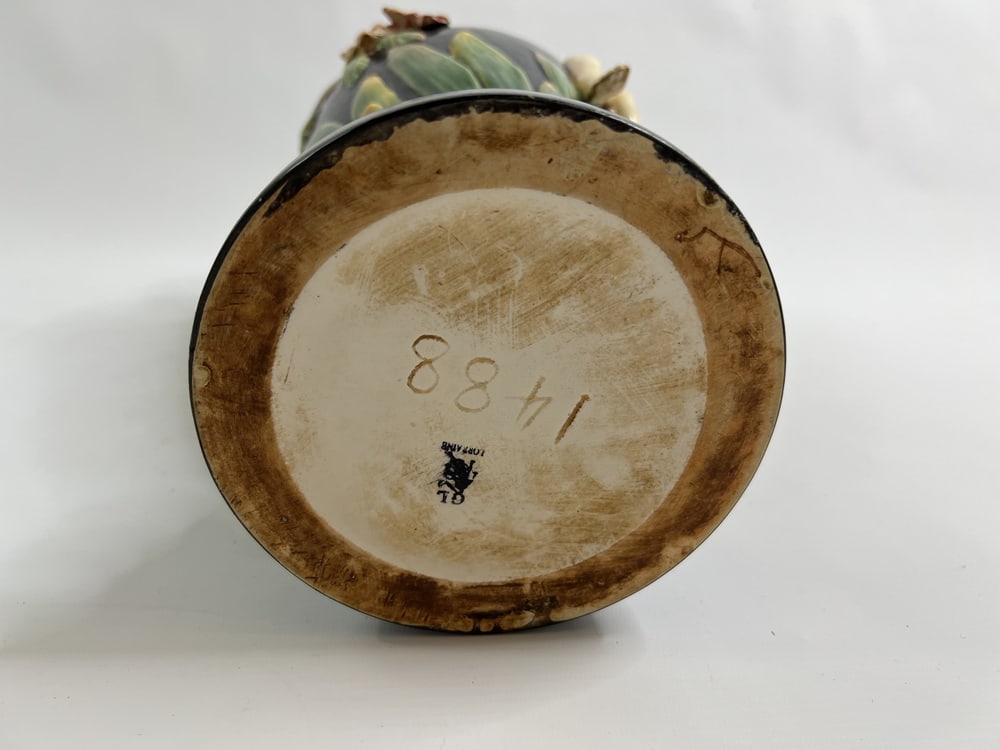 Barbotine Vase with Female Figure from GL Lorraine - 9