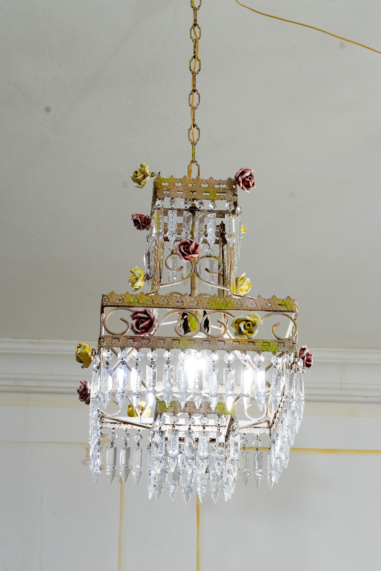 Empire Italian Chandelier with Porcelain Flowers, 1950s - 3