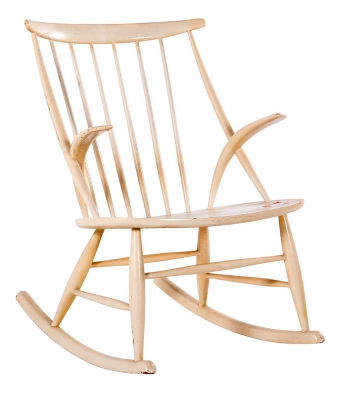 Rocking Chair by Illum Wikkelsø for Niels Eilersen: Mid-Century Danish Rocking Chair by Illum Wikkelsø, from the N.Eilersen factory, lacquered in white. Manufactured in the 1960s. This white rocking chair have excellent quality and is a chair