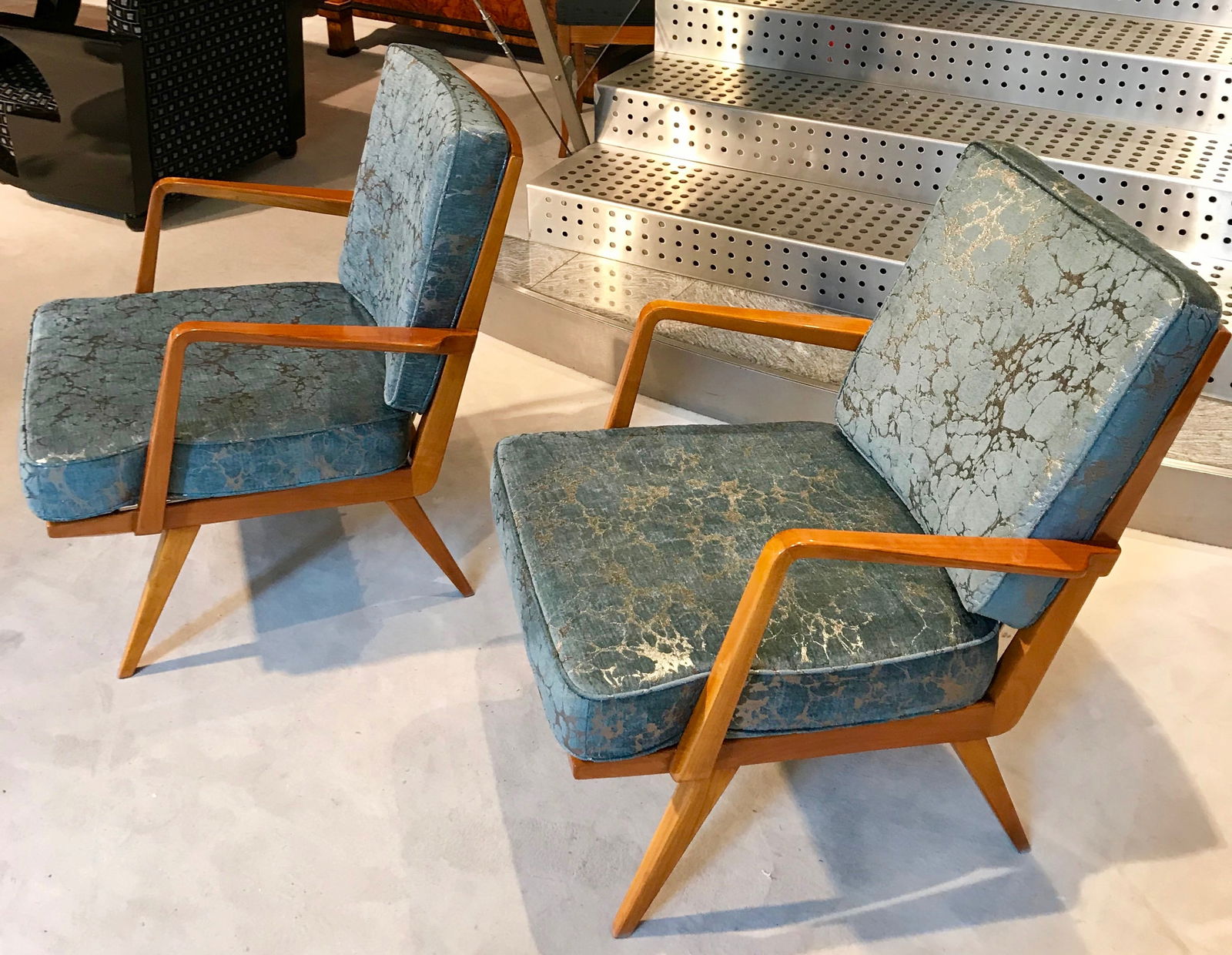 Lounge Chairs in Cherry and Fabric from Knoll, Set of 2 - 6