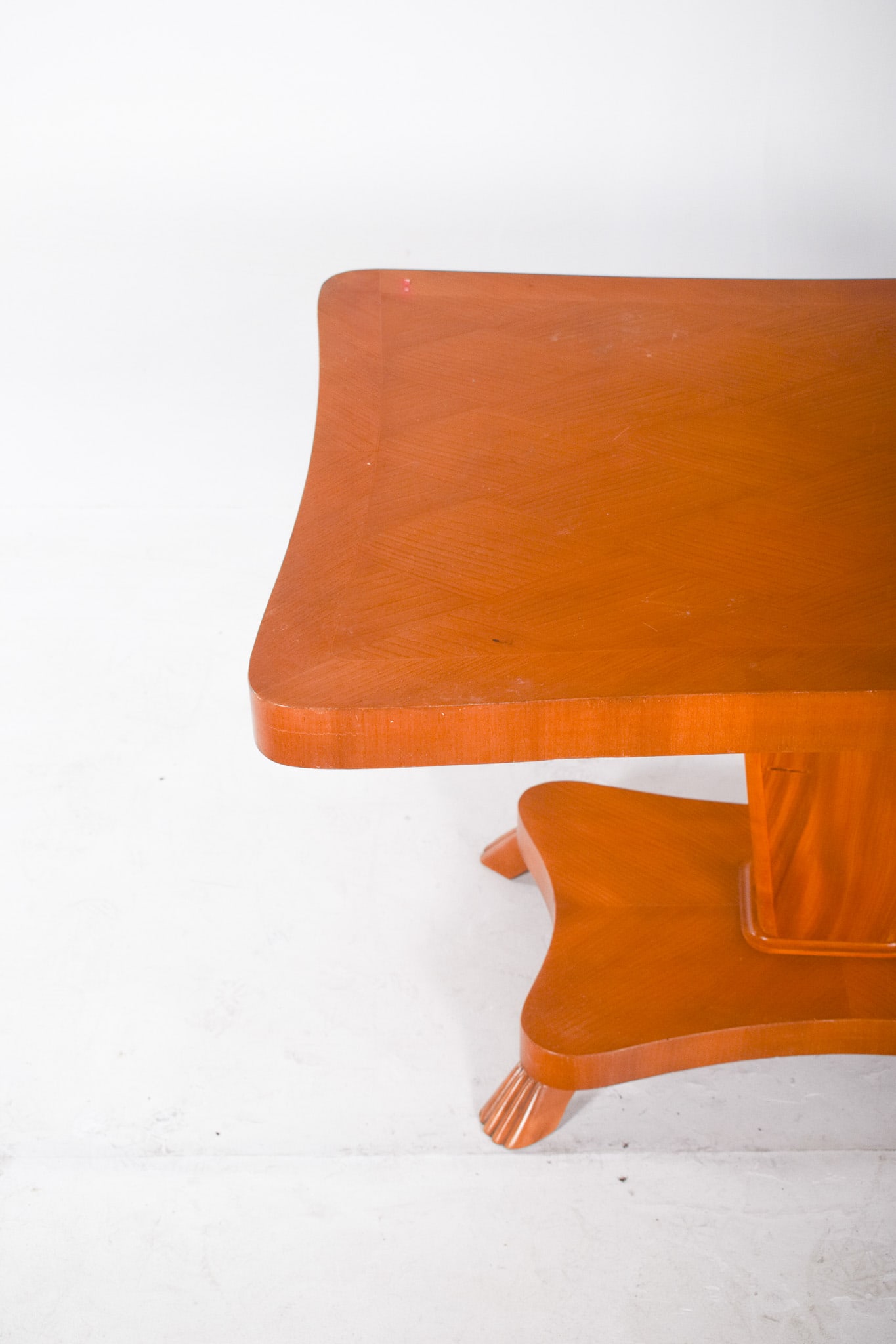 English Dining Table with Central Pedestal, 1920s - 8