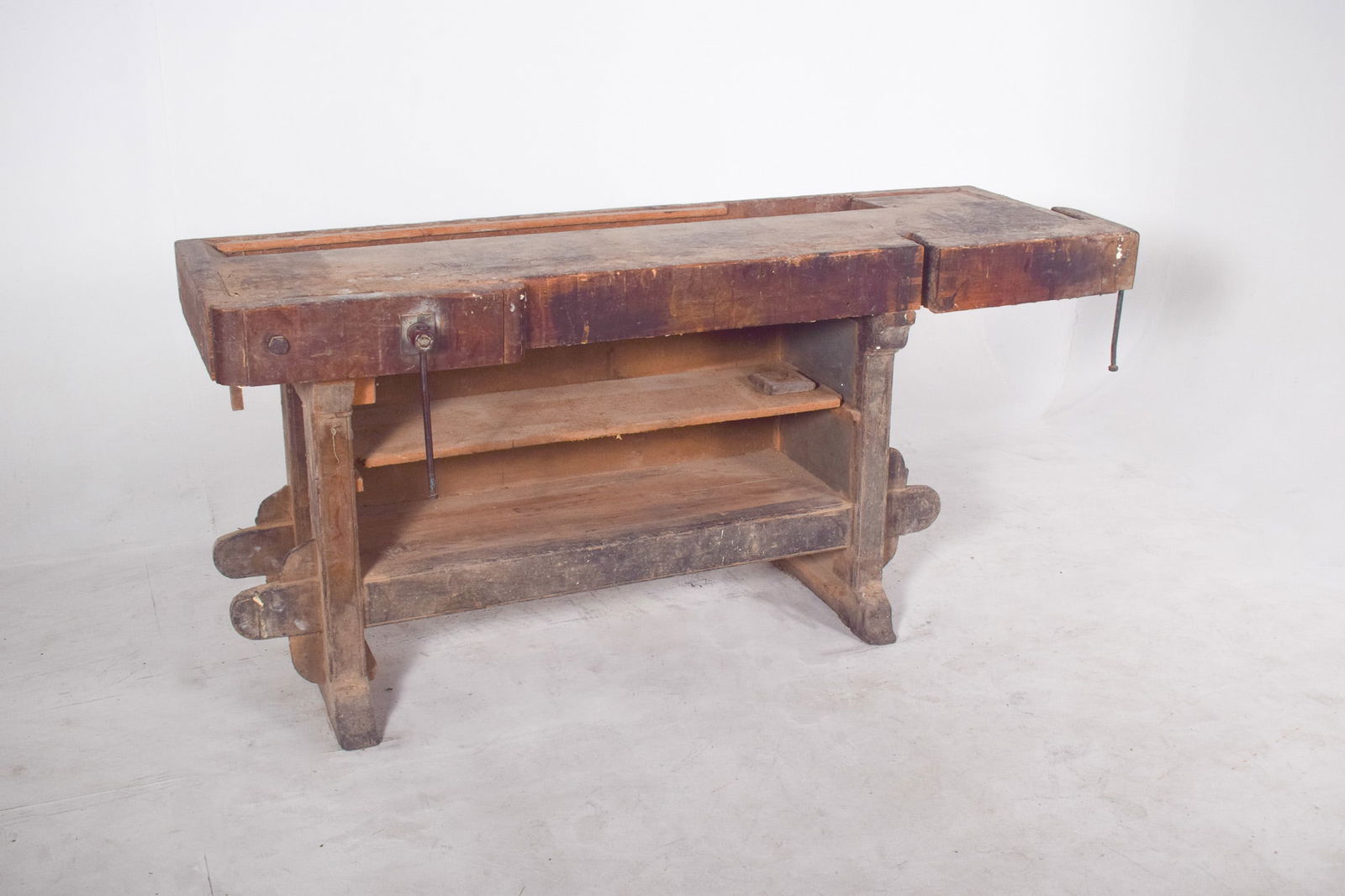 Portuguese Woodworkers Workbench, 1950s - 4
