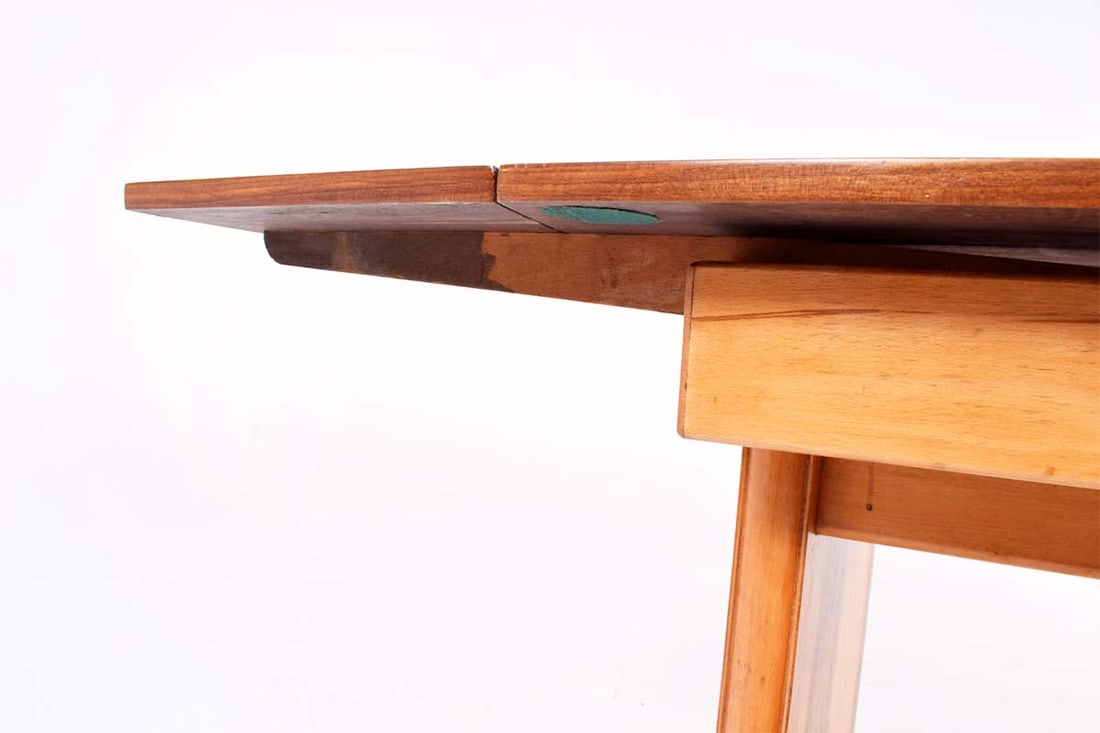Small Art Deco Walnut Dining Table, 1920s - 2