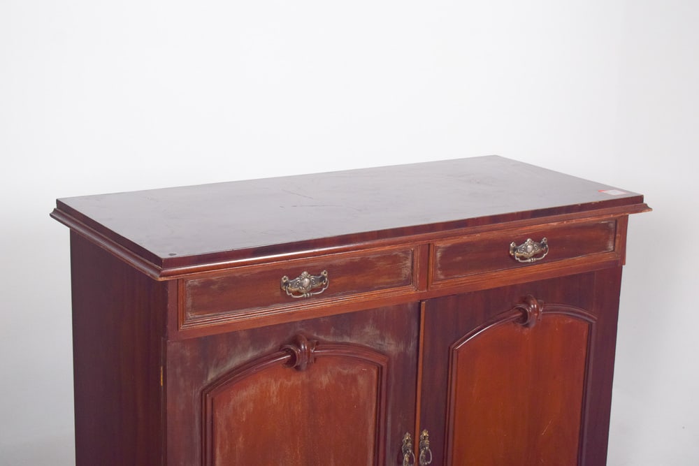 European English-Style Tall Sideboard - 4