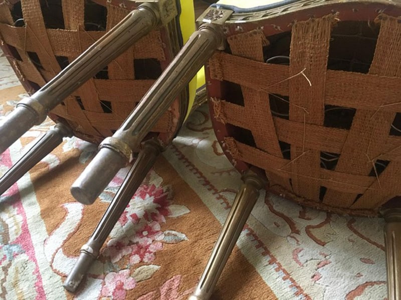 French Provincial Wooden Chairs in Linen, Set of 2 - 20