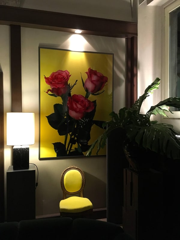 French Provincial Wooden Chairs in Linen, Set of 2 - 2