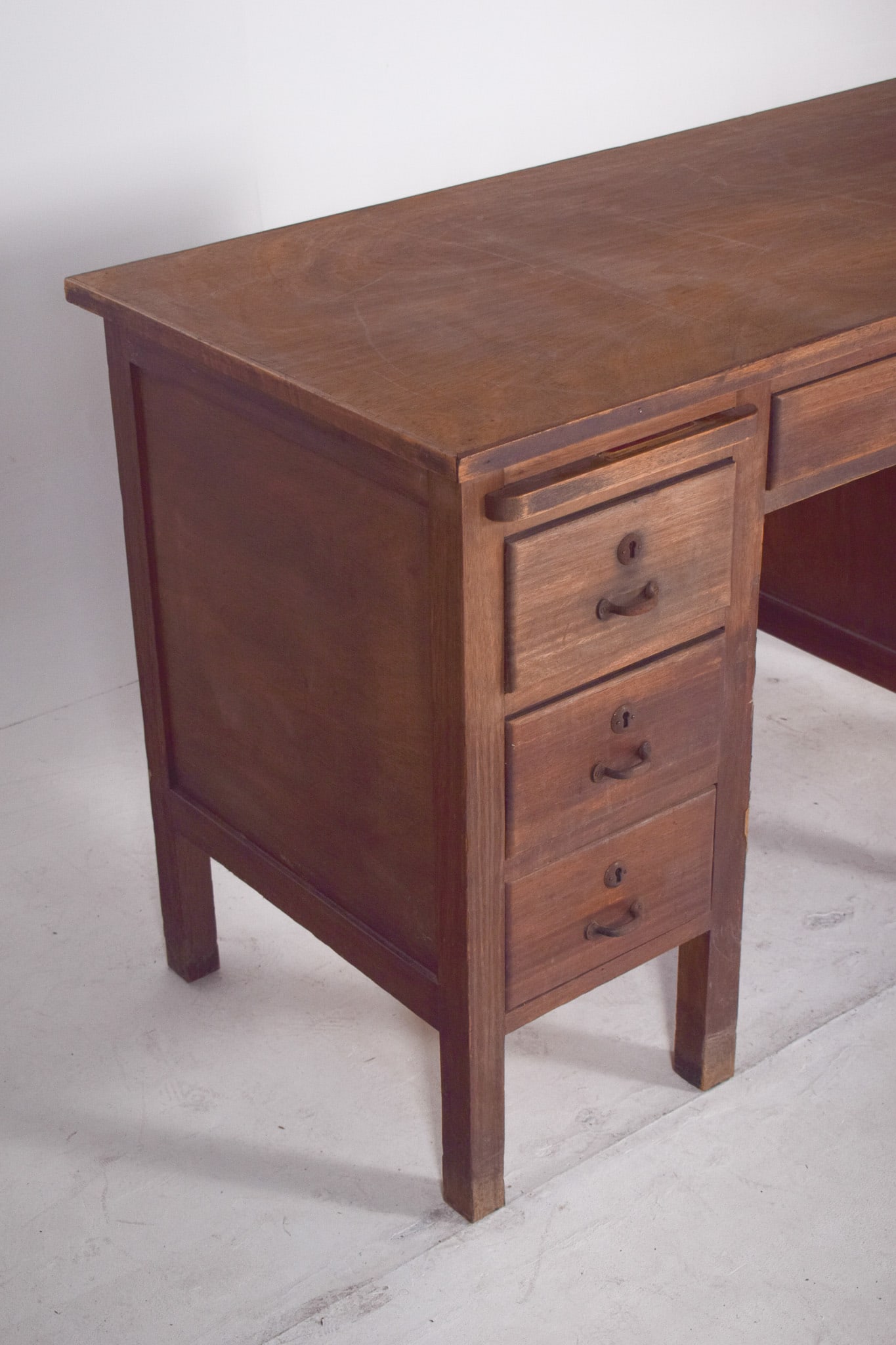 Mid-Century Portuguese Desk in Wood from Olaio, 1950s - 5