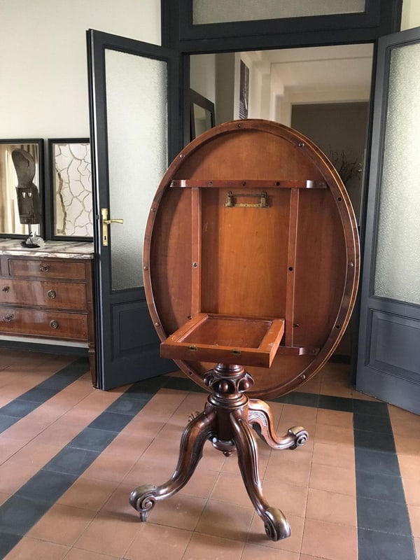 Victoria Walnut Tilt Top Table attributed to Filmer - 16