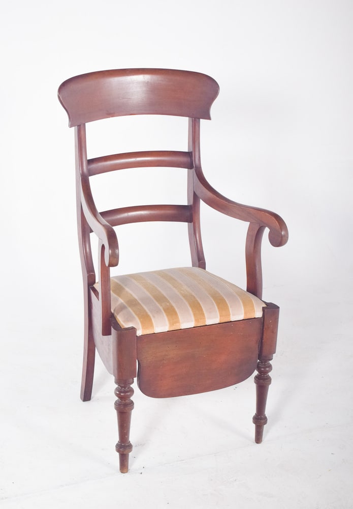 Pen Chair with Light Striped Upholstery, 1890s - 3
