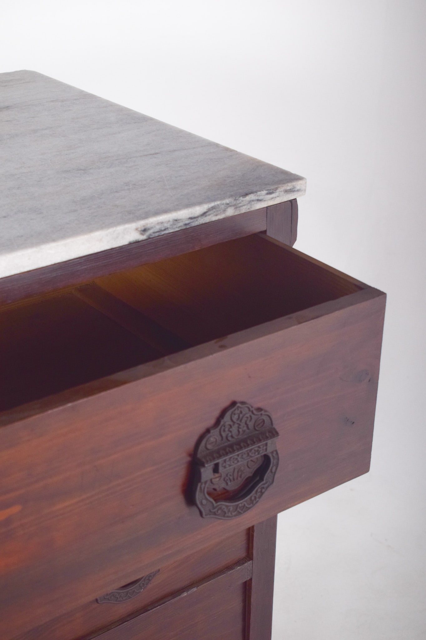 Portuguese Rustic Chest of Drawers, 1950s - 4