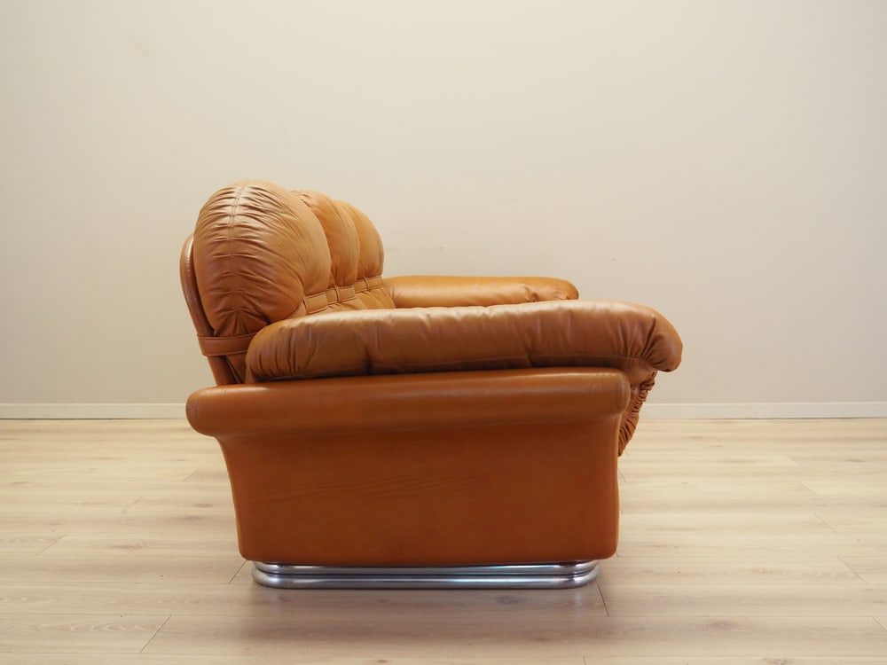 Space Age Orange Leather Sofa, Italy, 1960s - 7