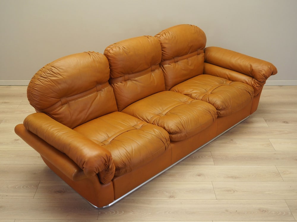 Space Age Orange Leather Sofa, Italy, 1960s - 8